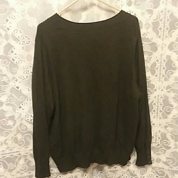 Sweater - Picture 3 of 3